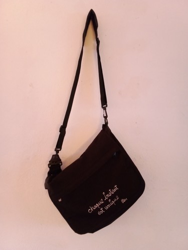 Borsa tracolla ben - ben, vautier
